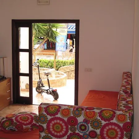 Hostal Hostel 33