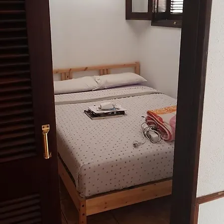 Hostal Hostel 33 *